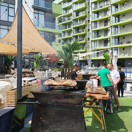 Apartament Sunway Alezzi Beach Năvodari Exterior foto