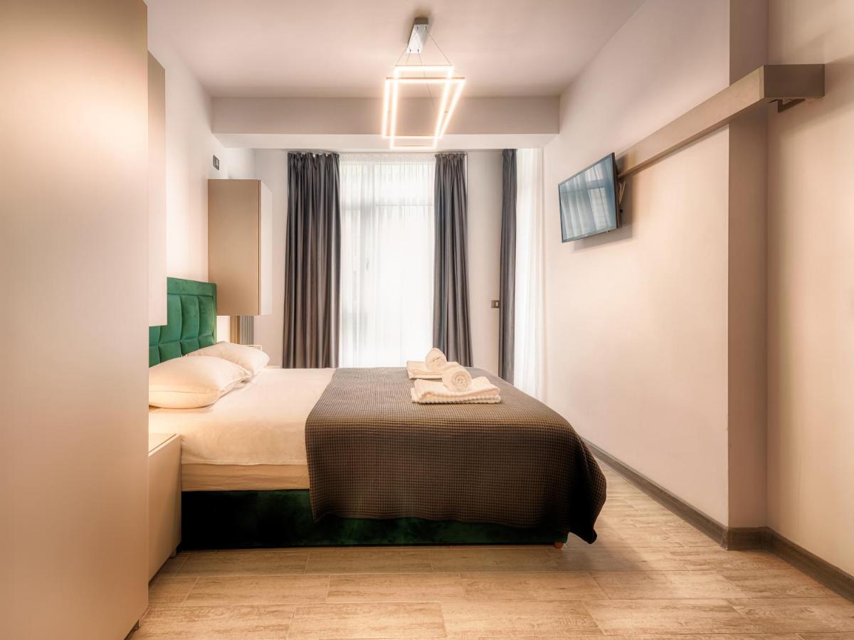 Apartament Sunway Alezzi Beach Năvodari Exterior foto